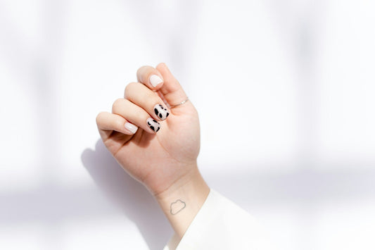 Creating Trendy Designs with Your DIY Nails - ZOEWHO?