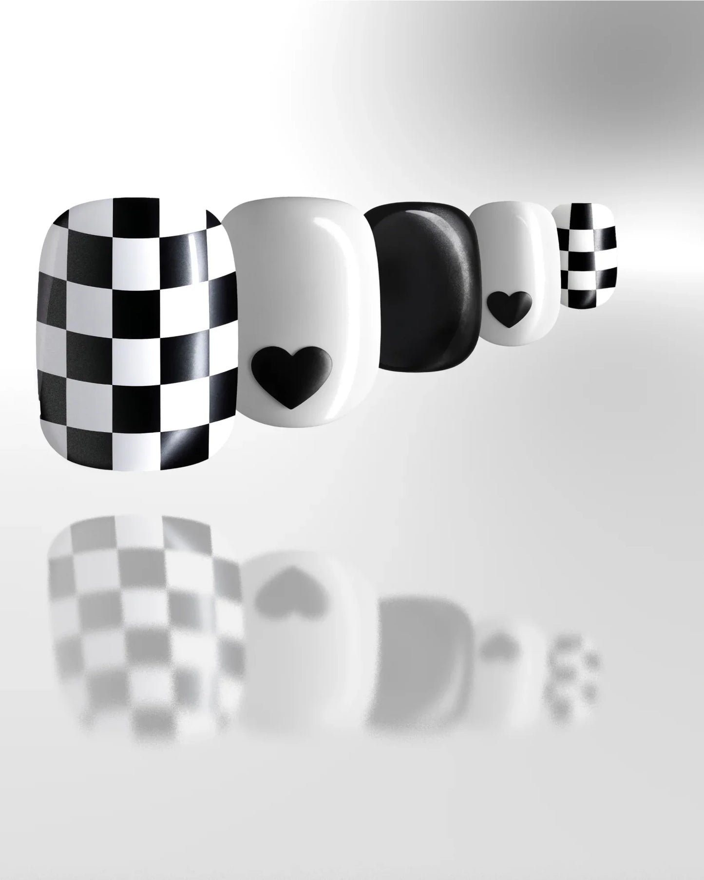 Heart-ache – Checkerboard Black & White Press-On Nails - ZOEWHO?