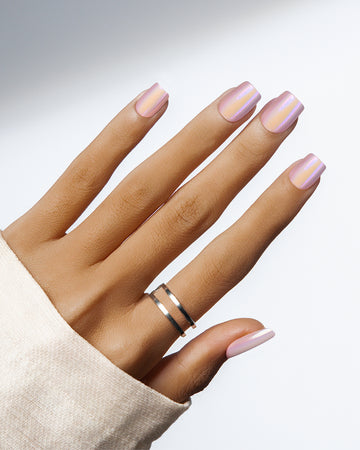 Sunset Aura – Luminous Chrome Press-On Nails