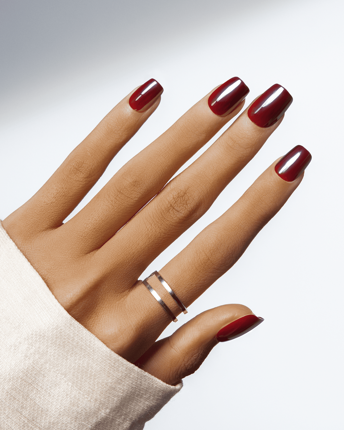 Light Shift | 4-Piece Chrome Press-On Nail Bundle